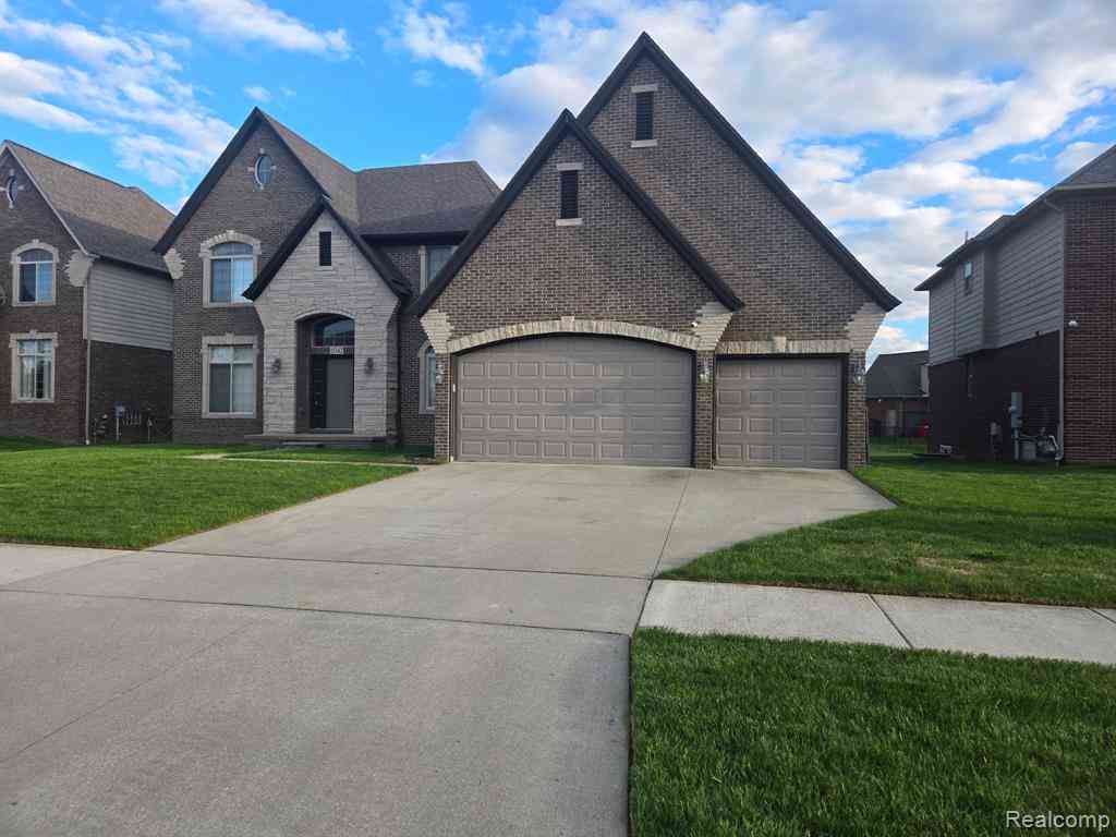 Homes For Sale - 15342 Amberfield Drive <br/> Macomb, MI 48042