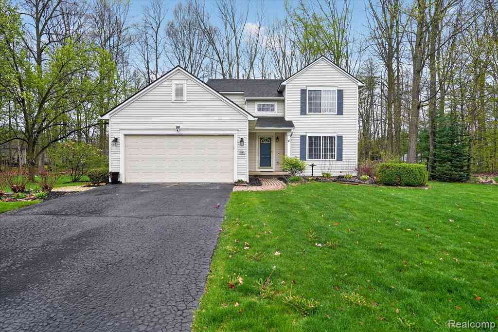 Homes For Sale - 6140 Blue Heron Drive <br/> Howell, MI 48843