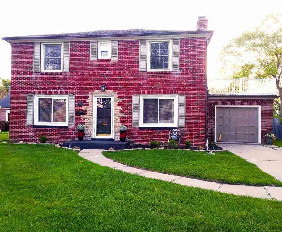 Homes For Sale - 1925 Handley Street <br/> Saginaw, MI 48602