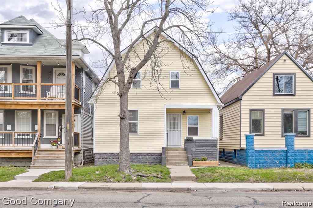 Homes For Sale - 9578 Oakland Street <br/> Detroit, MI 48211