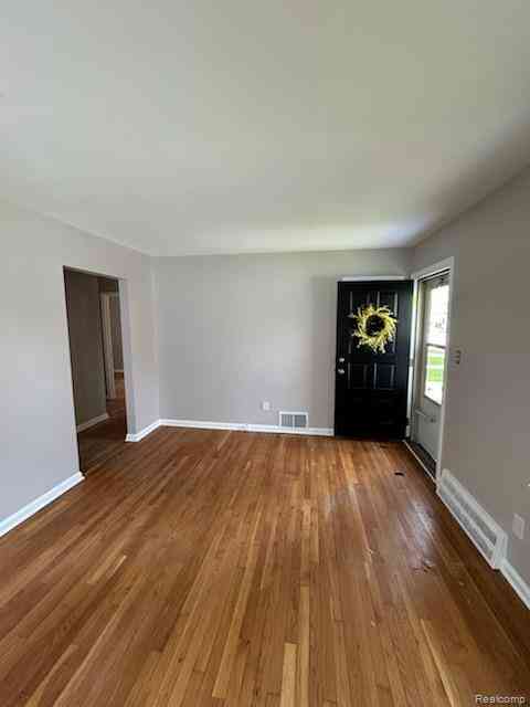 Homes For Sale - 1458 Chapin Avenue <br/> Oakland County, Birmingham, MI 48009