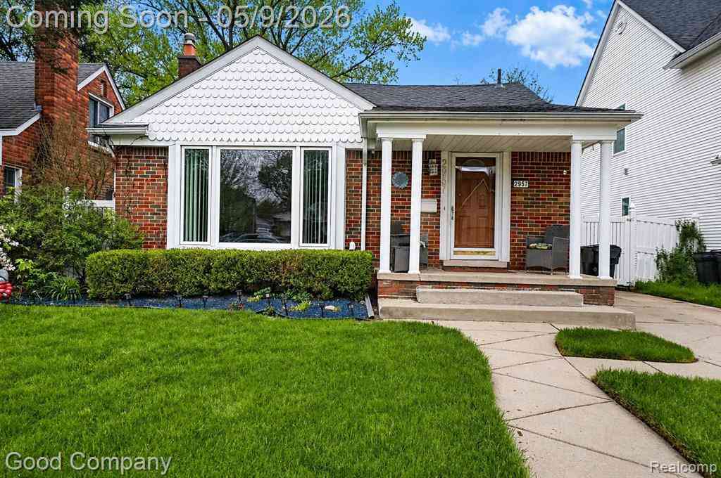 Homes For Sale - 2957 Royal Avenue <br/> Oakland County, Berkley, MI 48072