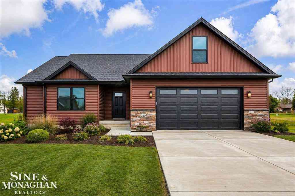Homes For Sale - 210 Oregon Avenue <br/> Marysville, MI 48040