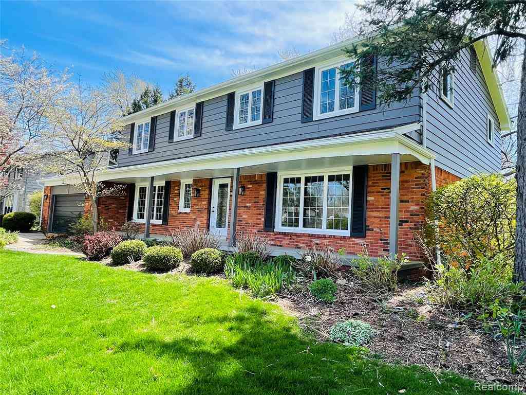 Homes For Rent - 600 Sedgefield Drive <br/> Bloomfield Hills, MI 48304