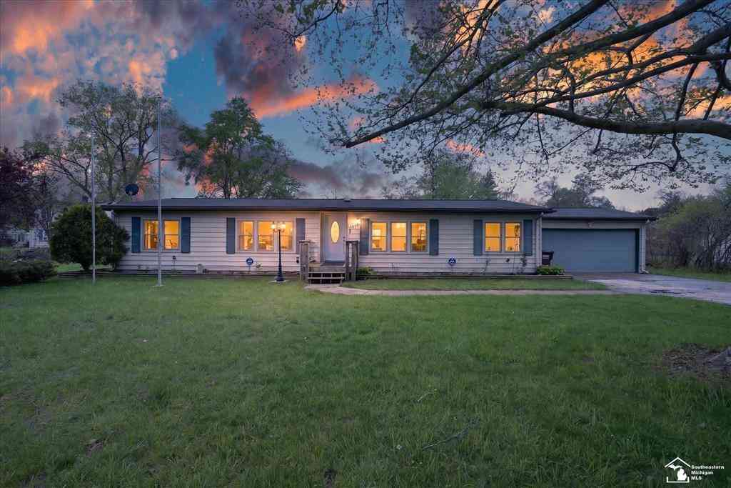Homes For Sale - 7077 Taylor Avenue <br/> Temperance, MI 48182