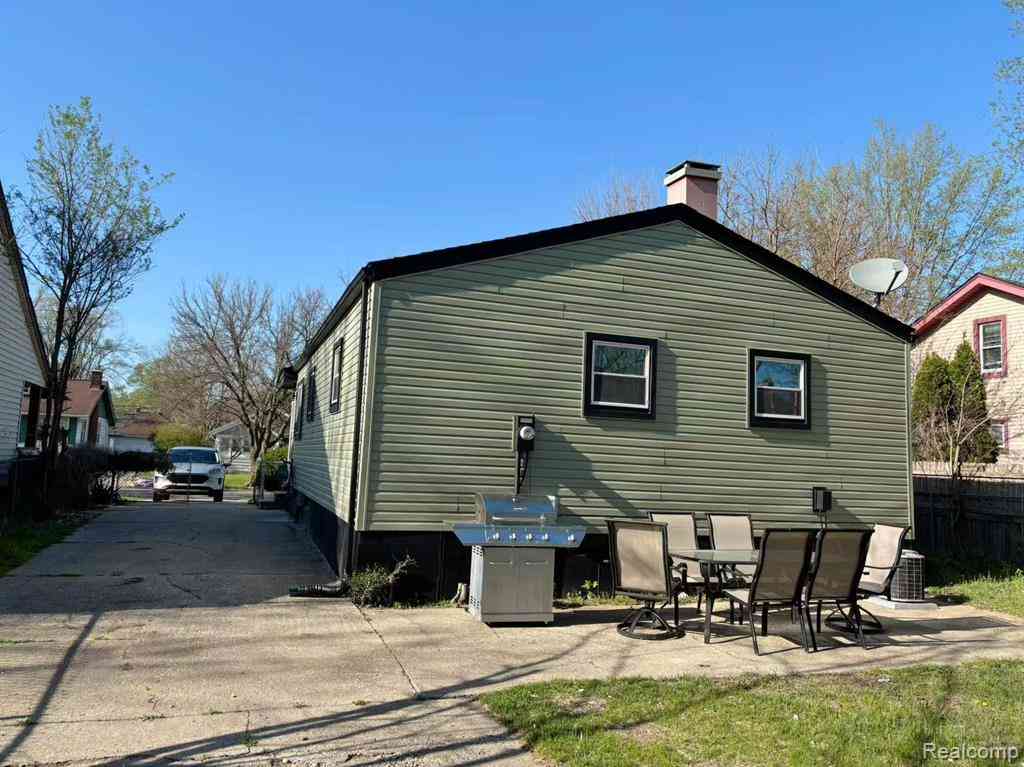 Homes For Rent - 1567 Leroy Street <br/> Ferndale, MI 48220