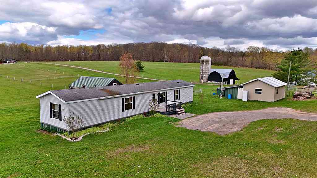 Homes For Sale - 16608 12 Mile Road <br/> Osceola County, Leroy, MI 49655