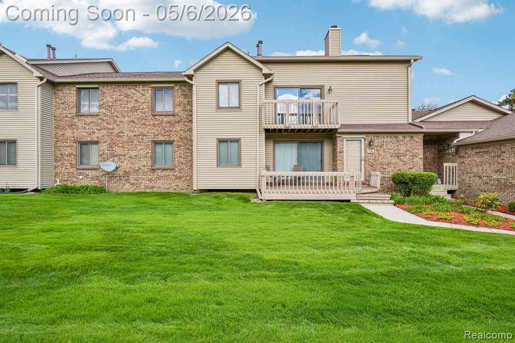 Condo For Sale - 7132 Clements  <br/> West Bloomfield, MI 48322