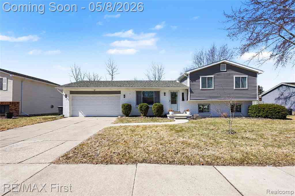 Homes For Sale - 690 Montana Street <br/> Marysville, MI 48040