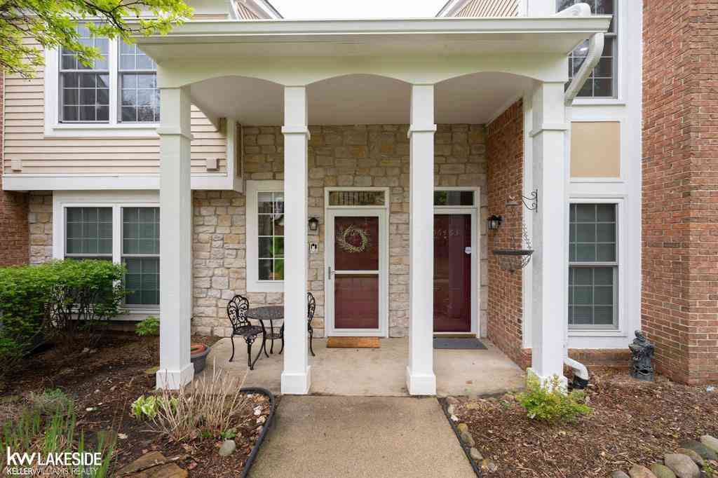 Condo For Sale - 56471 Chesapeake Trail <br/> Utica, MI 48316
