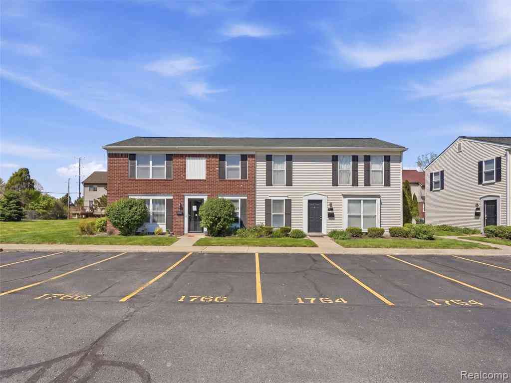 Condo For Sale - 1768 Orchard Drive <br/> Canton, MI 48188