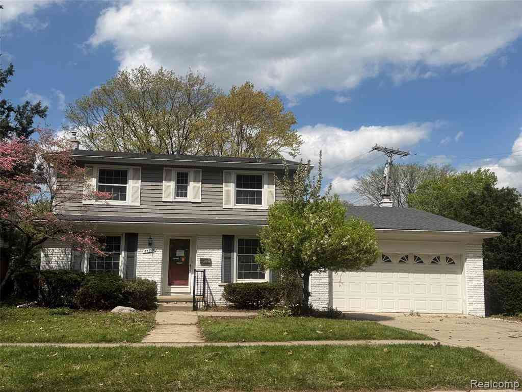 Homes For Sale - 35800 Lyndon Street <br/> Livonia, MI 48154