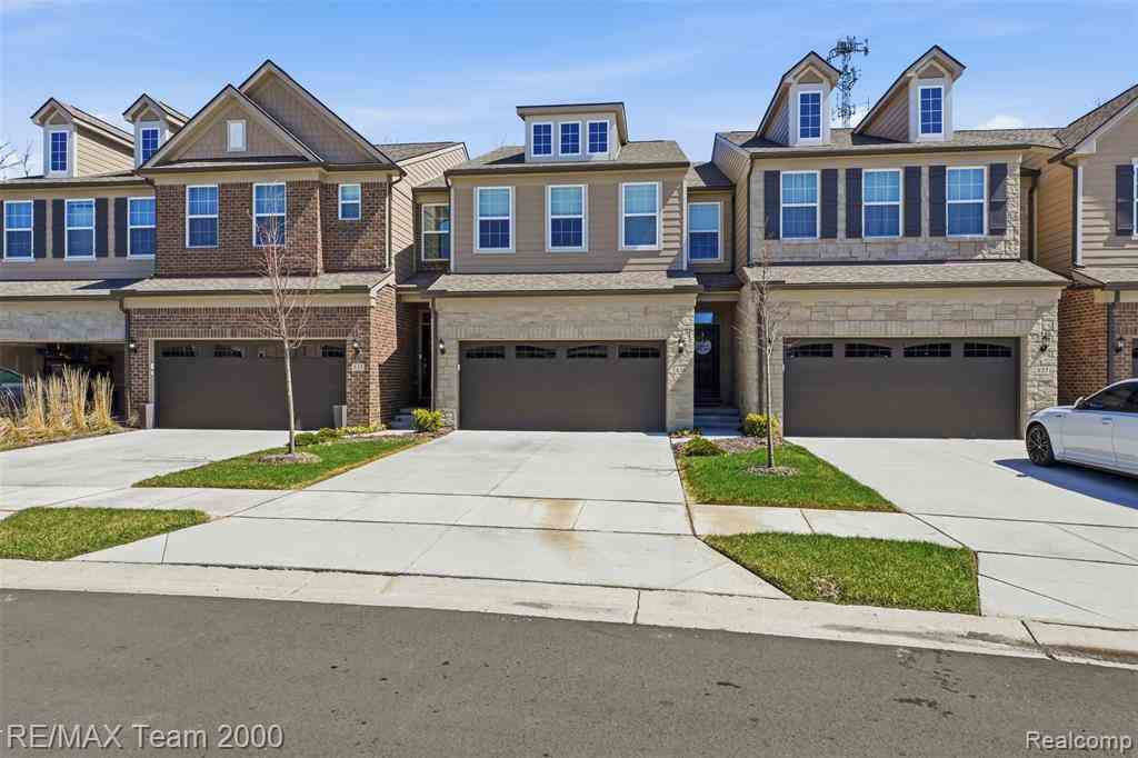 Condo For Sale - 838 Addison Circle <br/> Walled Lake, MI 48390