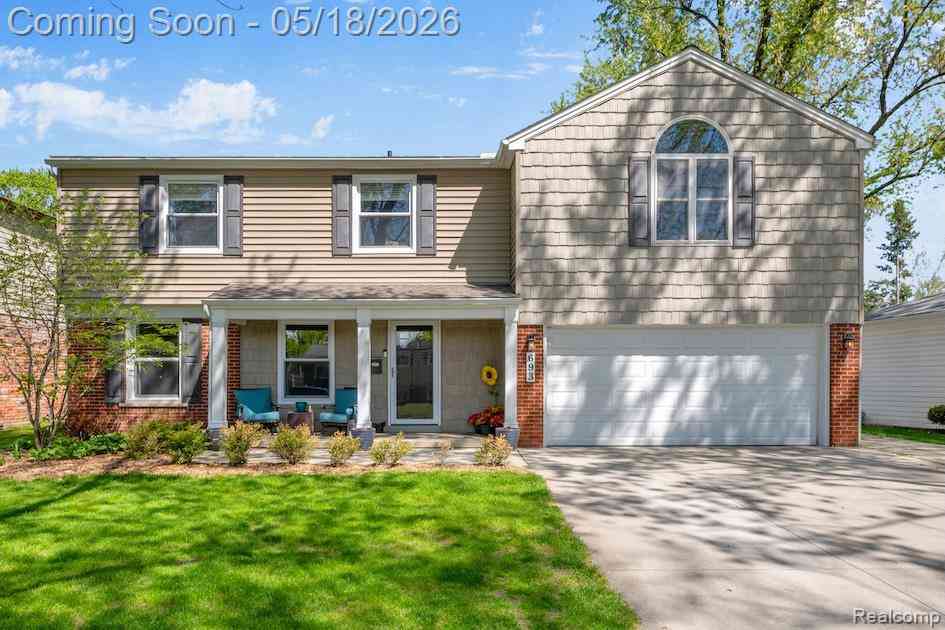 Homes For Sale - 693 Langley Boulevard <br/> Oakland County, Clawson, MI 48017
