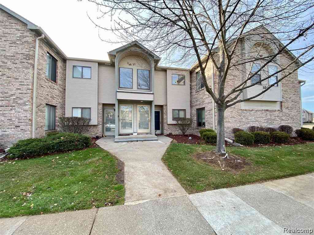 Condo For Rent - 42715 Lilley Pointe Drive  #108<br/> Canton, MI 48187