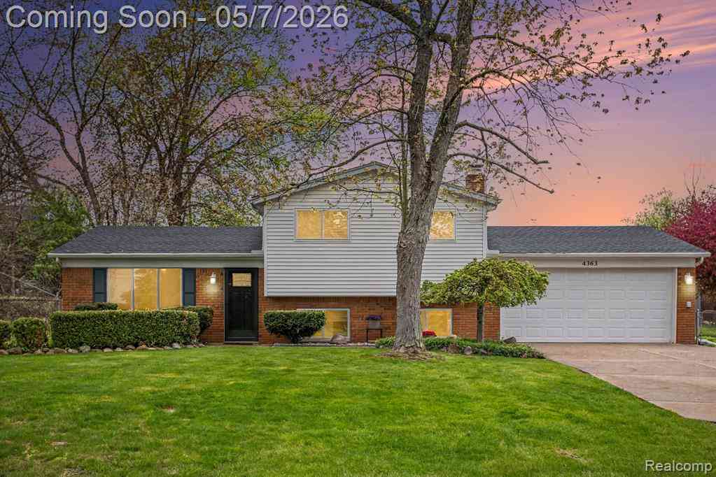 Homes For Sale - 4363 Nelsey Road <br/> Oakland County, Waterford, MI 48329