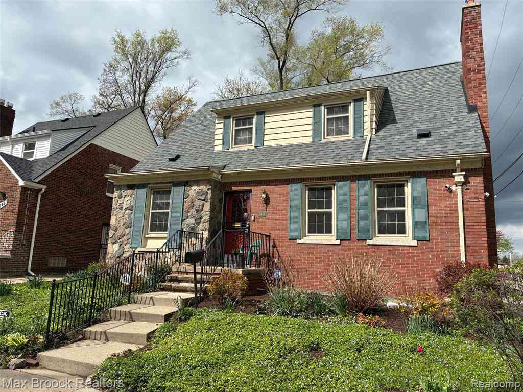 Homes For Sale - 17427 Quincy Street <br/> Detroit, MI 48221