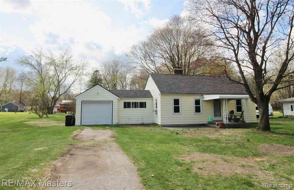Homes For Sale - 11047 Secor Road <br/> Monroe County, Temperance, MI 48182
