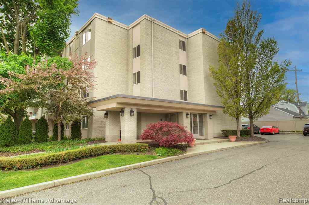 Condo For Sale - 770 Deer Street  #302<br/> Plymouth, MI 48170