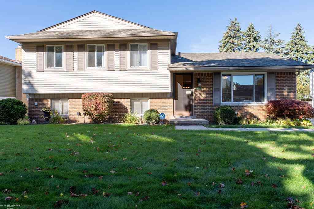 Homes For Rent - 14323 Mary Grove Drive <br/> Sterling Heights, MI 48313