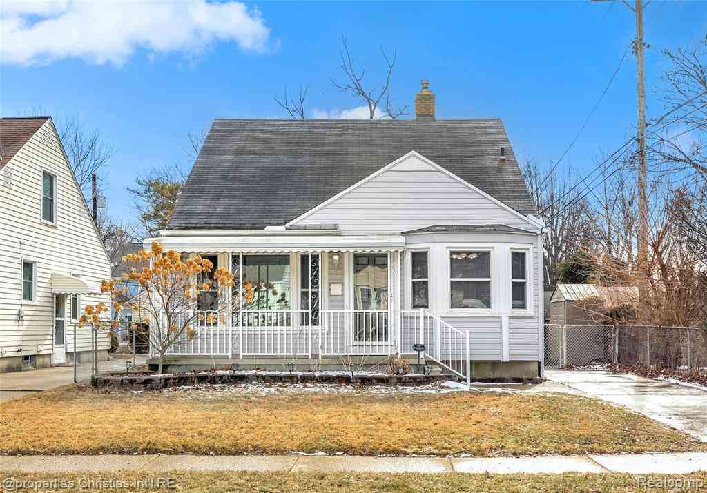 Homes For Sale - 114 E Webster Road <br/> Royal Oak, MI 48073