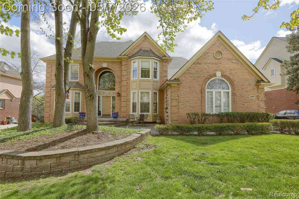 Homes For Sale - 2007 Mapleridge Road <br/> Rochester, MI 48309
