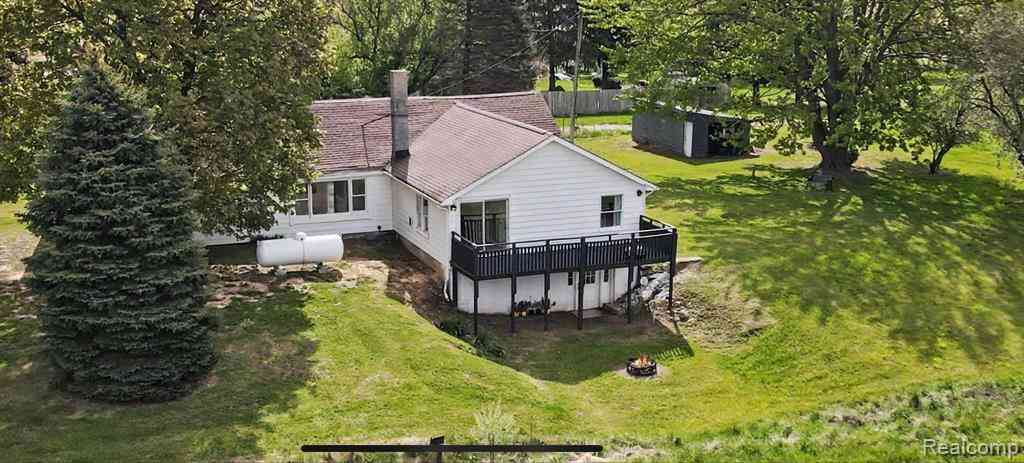 Homes For Sale - 9433 E Lovejoy Road <br/> Perry, MI 48872