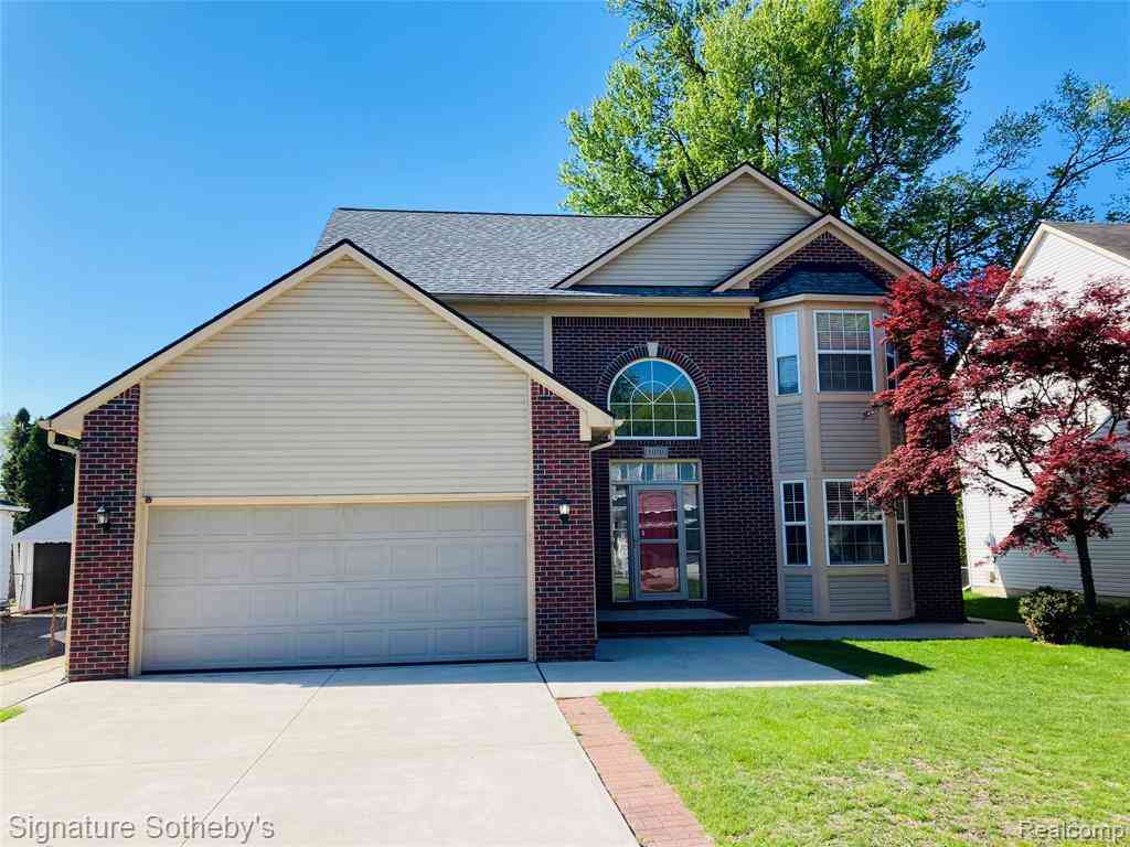Homes For Sale - 1070 Arthur Drive <br/> Troy, MI 48083