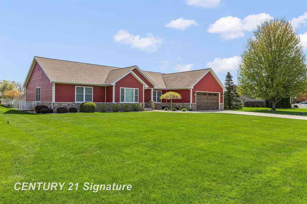 Homes For Sale - 4306 Winterwood Lane <br/> Saginaw, MI 48603