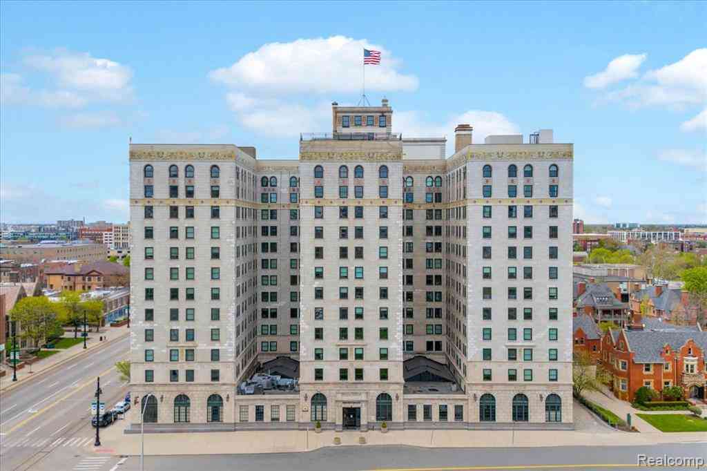 Condo For Sale - 15 E Kirby Street  #504<br/> Detroit, MI 48202