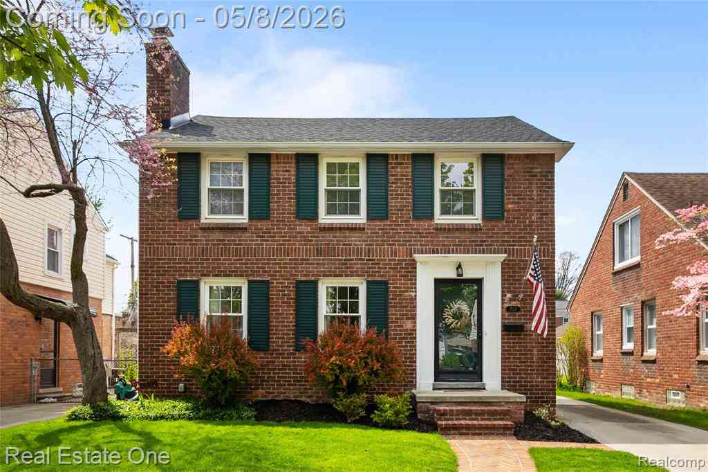 Homes For Sale - 717 N Elizabeth Street <br/> Dearborn, MI 48128