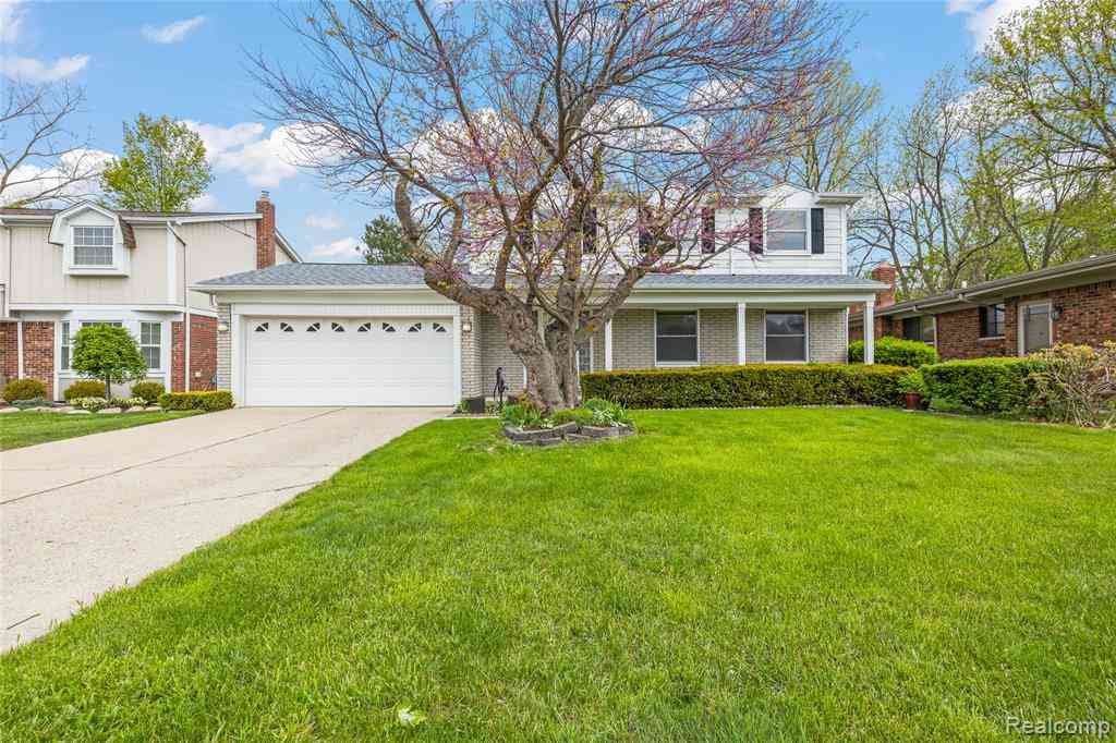 Homes For Sale - 6748 Brookshire Drive <br/> Canton, MI 48187