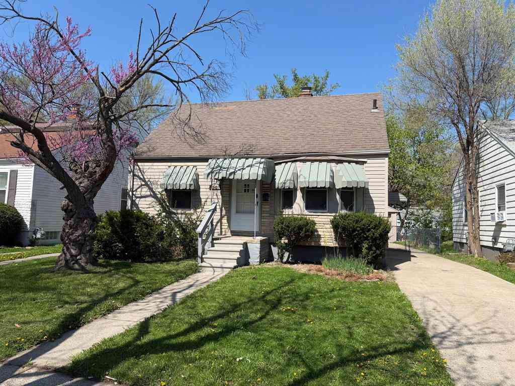 Homes For Sale - 19421 Elkhart Street <br/> Harper Woods, MI 48225