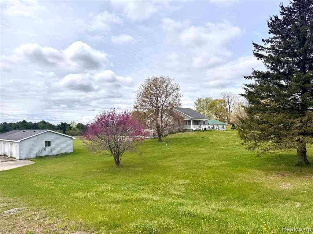 Homes For Sale - 5070 Sanilac Road <br/> Tuscola County, Kingston, MI 48741