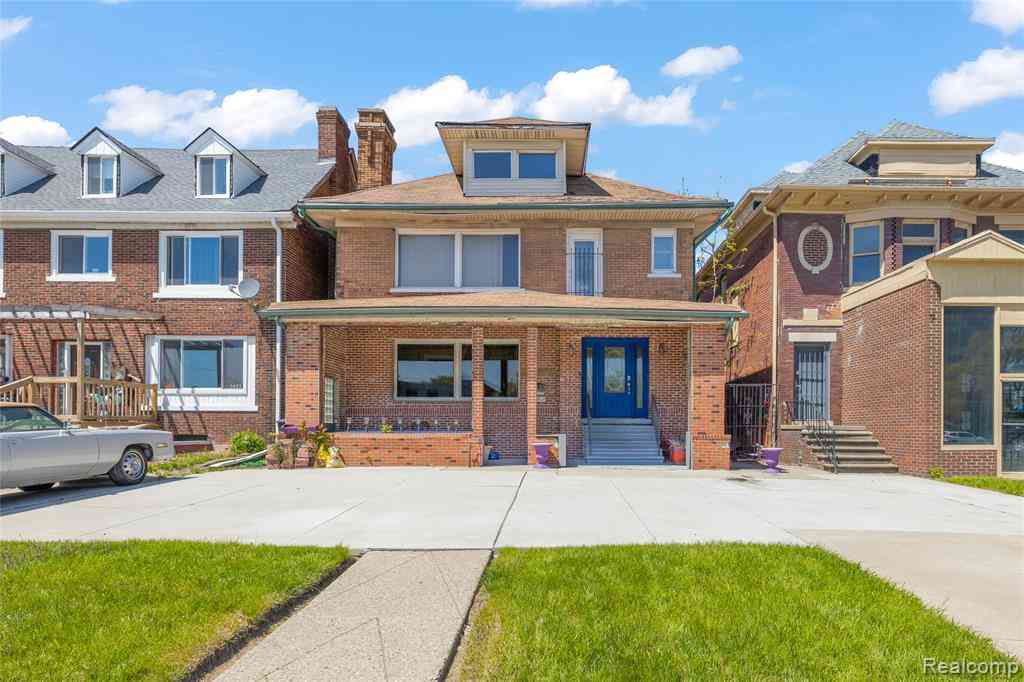 Homes For Sale - 2425 W Grand Boulevard <br/> Detroit, MI 48208
