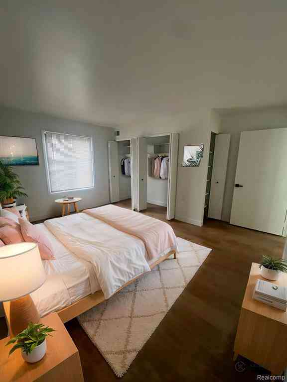 Condo For Rent - 30475 W 14 Mile Road <br/> Farmington, MI 48334