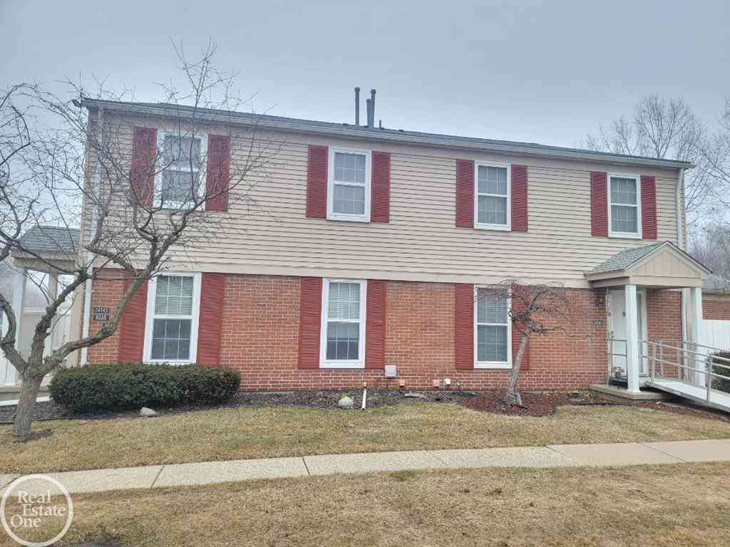 Condo For Sale - 24151 Meadowbridge Drive <br/> Clinton Township, MI 48035