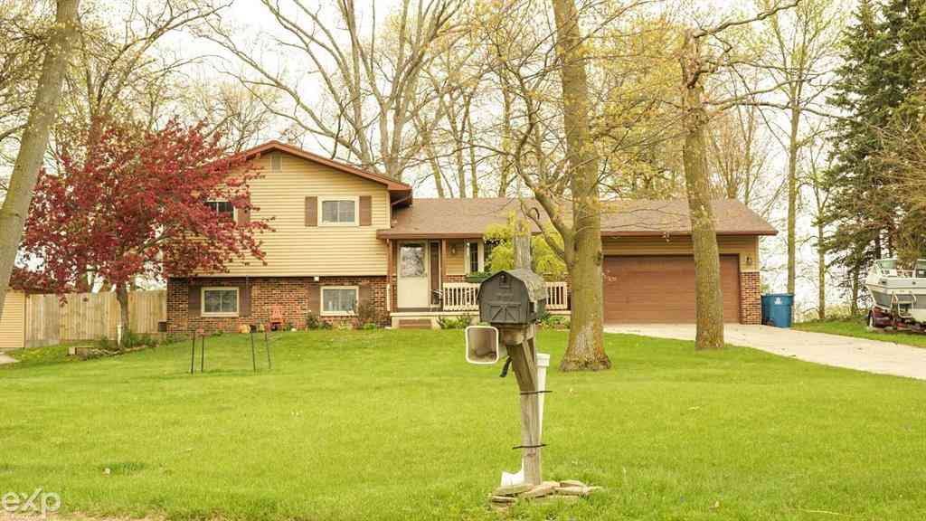 Homes For Sale - 695 Knodt Road <br/> Bay County, Essexville, MI 48732