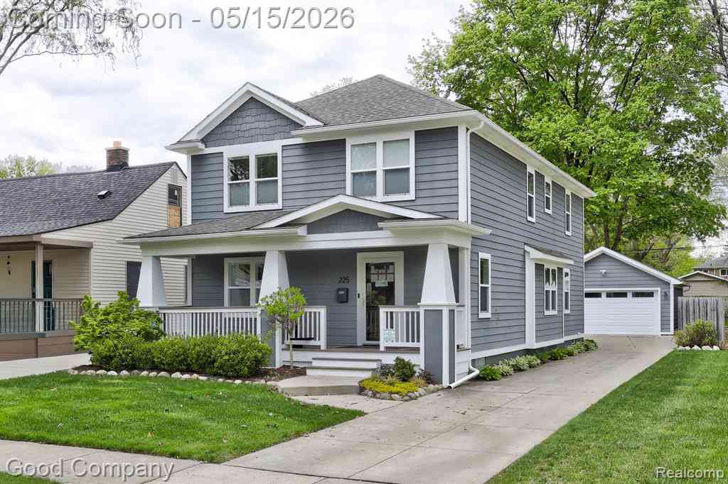 Homes For Sale - 225 N Alexander Avenue <br/> Royal Oak, MI 48067