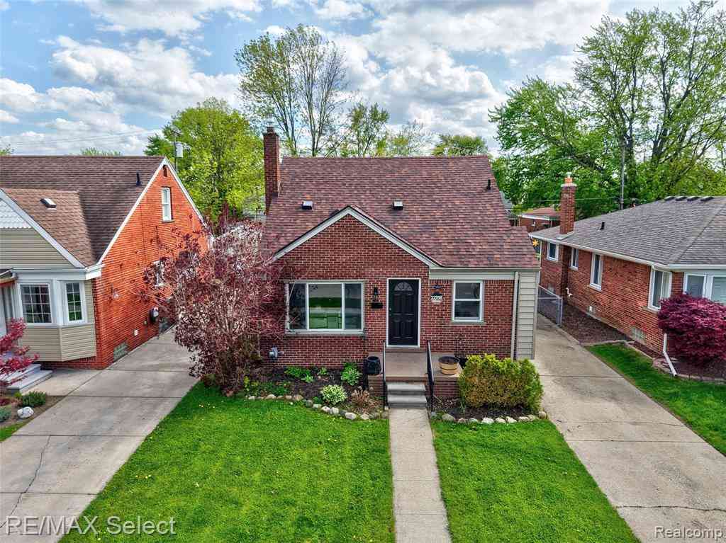 Homes For Sale - 22938 California Street <br/> Saint Clair Shores, MI 48080