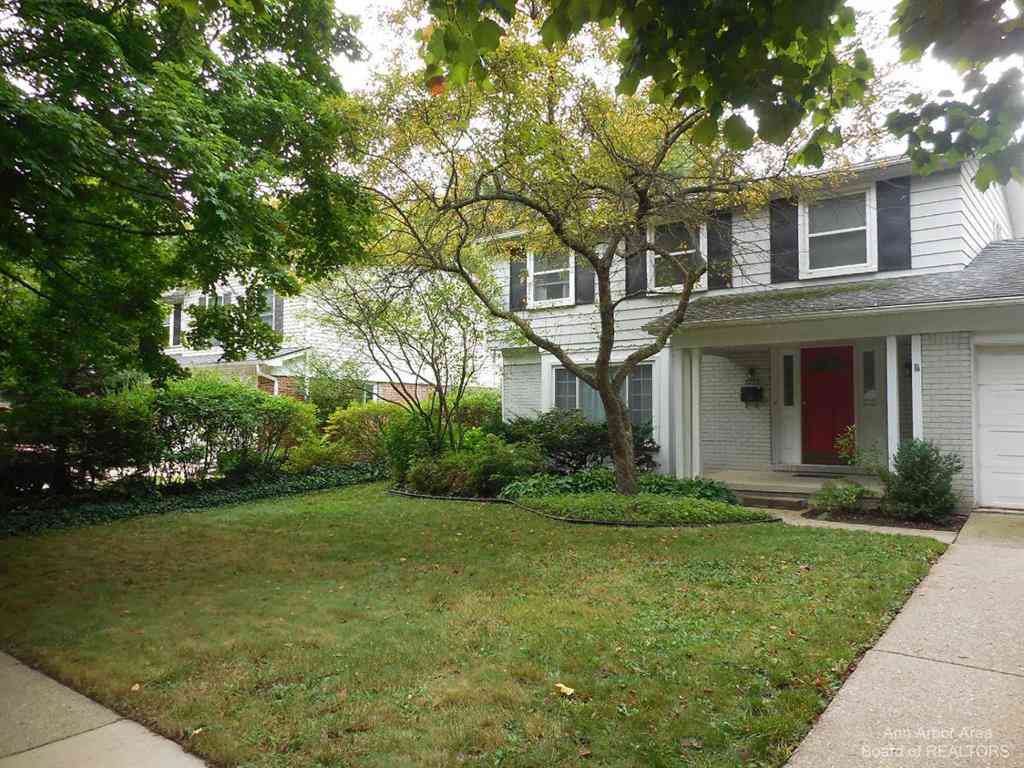 Homes For Rent - 3253 Lockridge Drive <br/> Ann Arbor, MI 48108