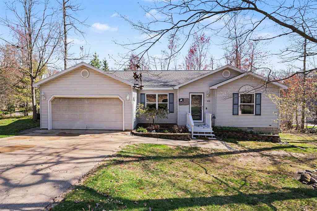 Homes For Sale - 106 Eva Lane <br/> Roscommon, MI 48653