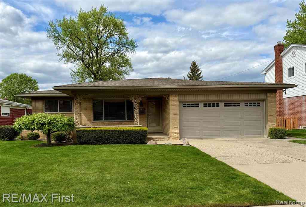 Homes For Sale - 11431 Meadowbrook Drive <br/> Warren, MI 48093