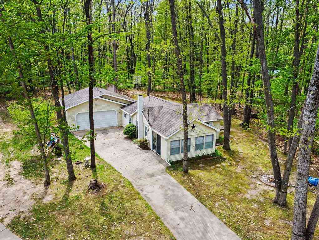 Homes For Sale - 742 Bungo Lake Road <br/> Harrison, MI 48625