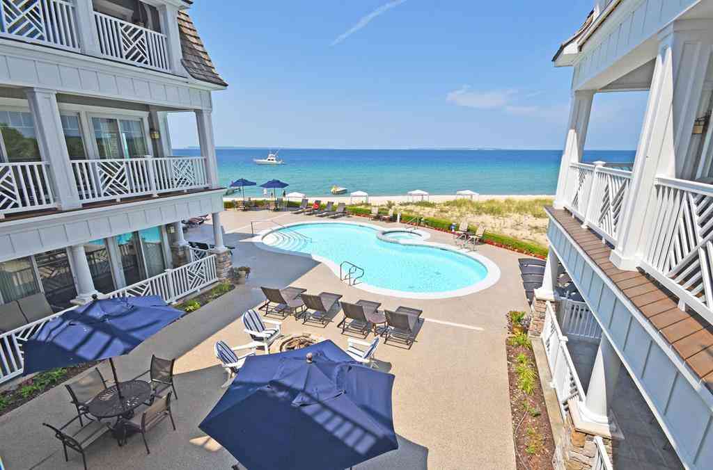 Condo For Sale - 5707 (6A) S Lake Street <br/> Leelanau County, Glen Arbor, MI 49636