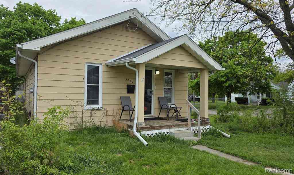 Homes For Sale - 3202 Herrick Street <br/> Flint, MI 48503