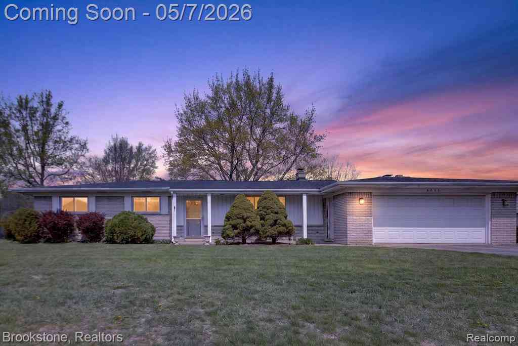 Homes For Sale - 2732 Lacota Road <br/> Oakland County, Waterford, MI 48328