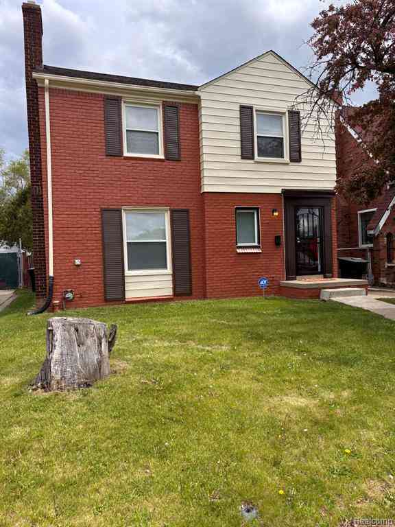 Homes For Sale - 5797 E Outer Drive <br/> Detroit, MI 48234