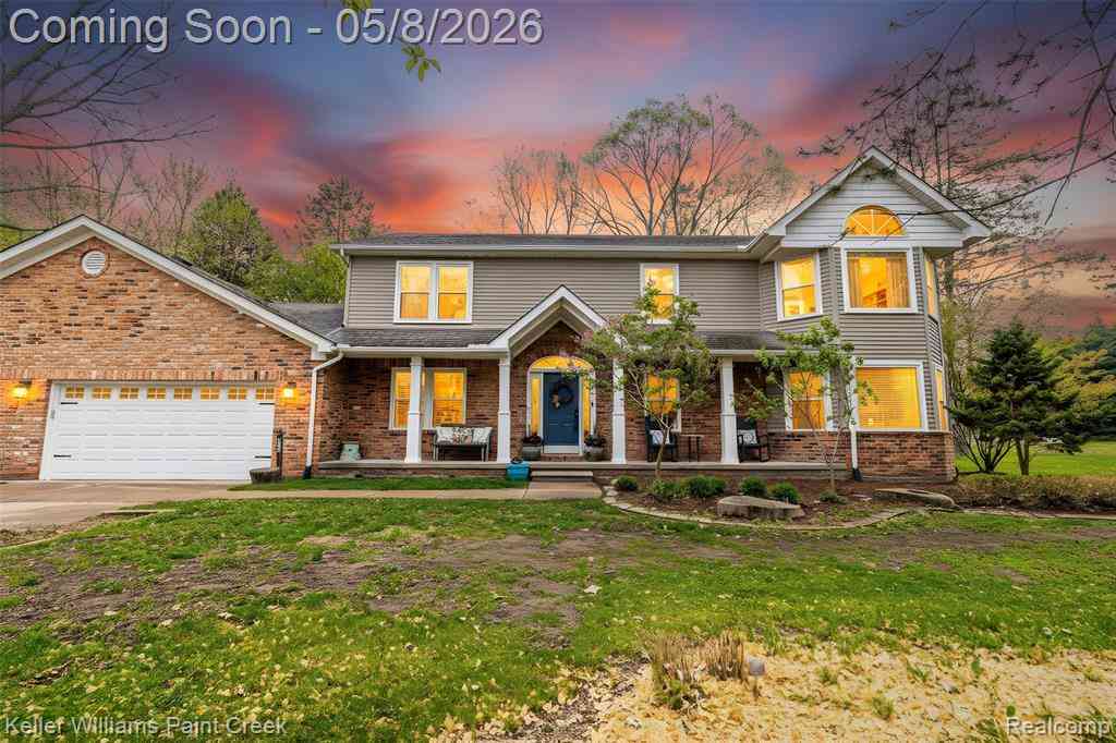 Homes For Sale - 71030 E Pond Creek Drive <br/> Macomb County, Romeo, MI 48065