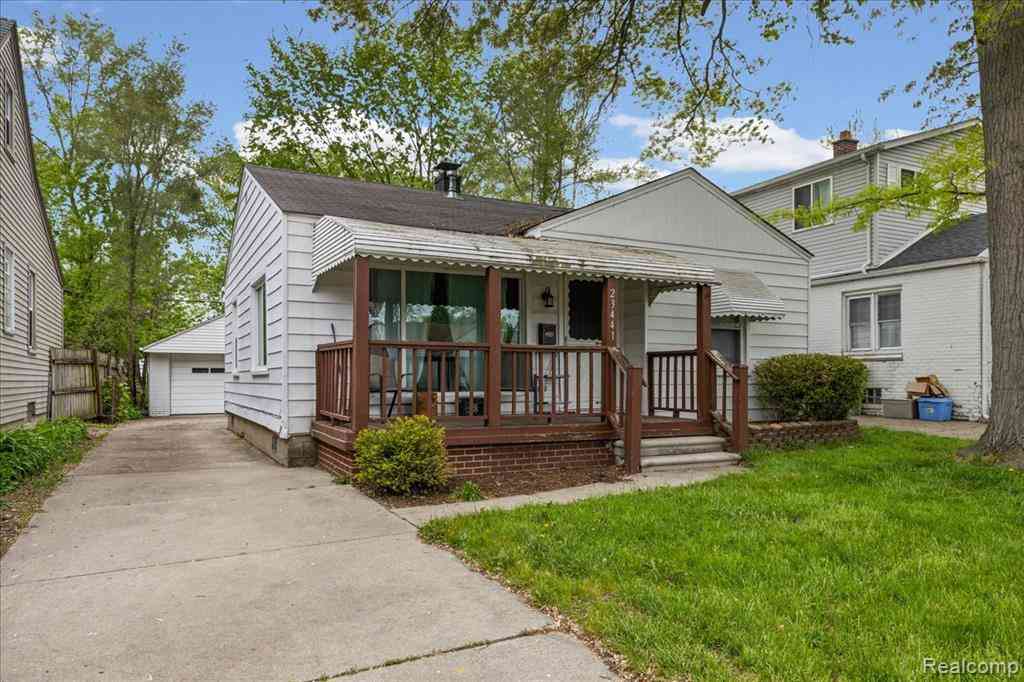 Homes For Sale - 23441 Hazelwood Avenue <br/> Hazel Park, MI 48030